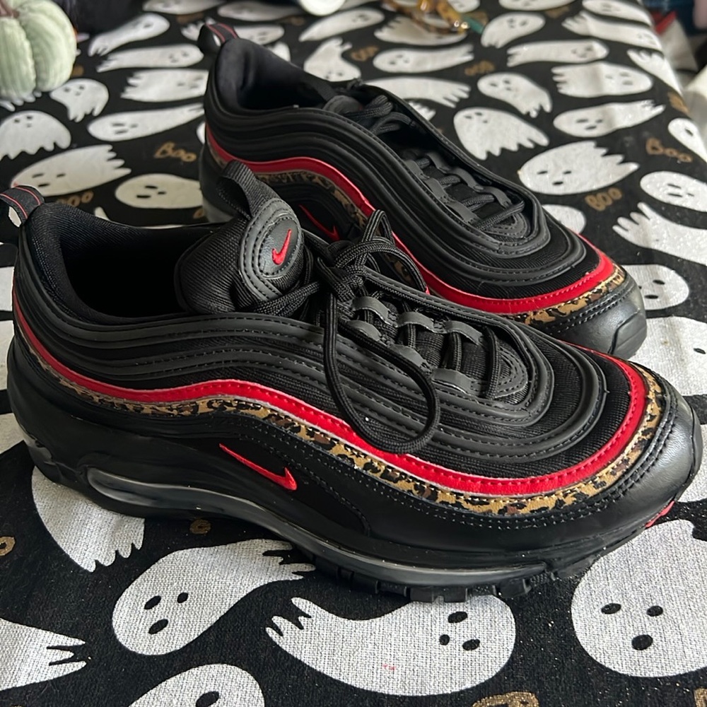 Women’s air max 97’ leopard print